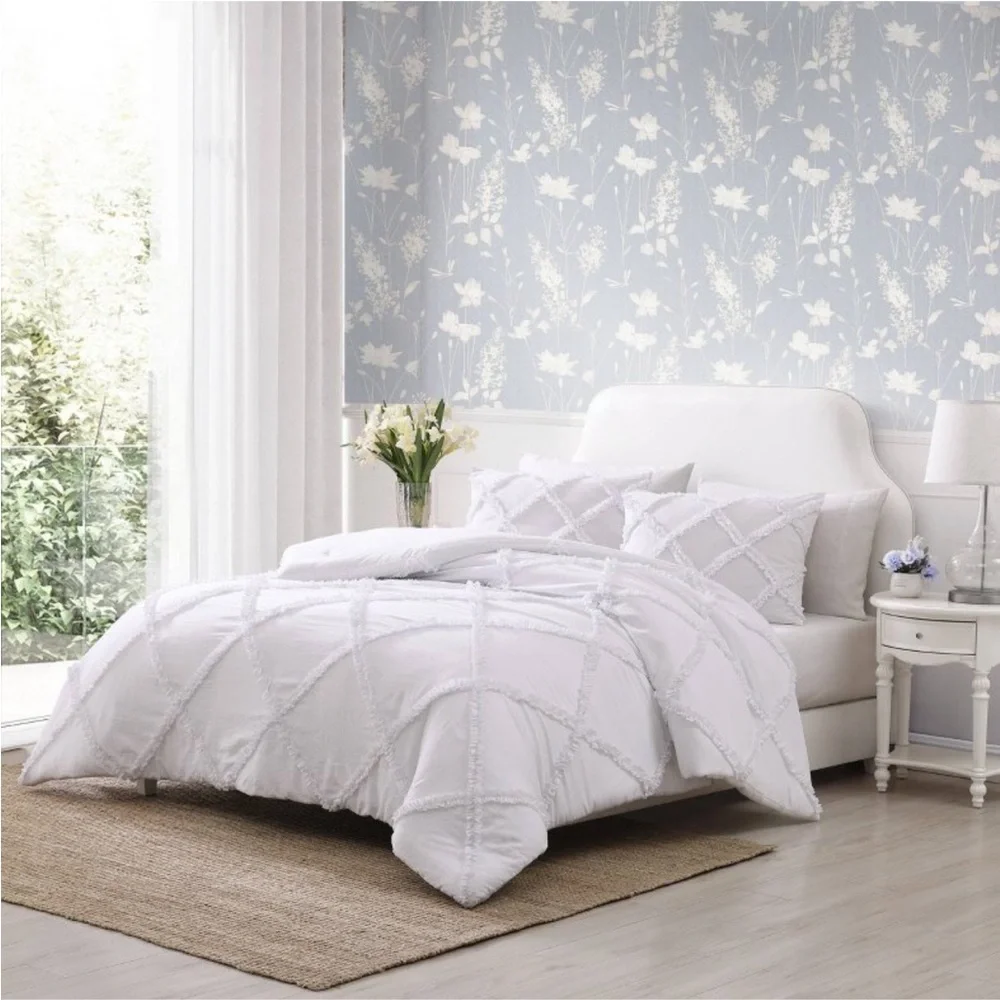 Laura Ashley 2pc Twin Norah Comforter Bedding Set White Twin